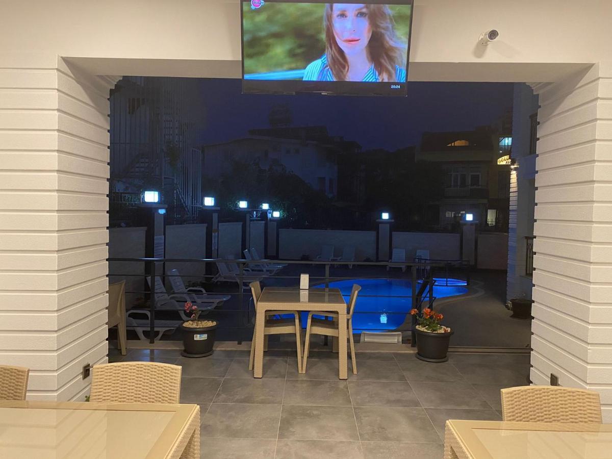 Miyas Luxury Hotel 3*