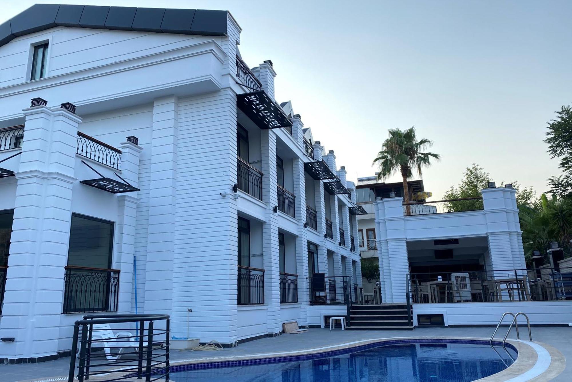 Hotel Miyas Luxury 3*