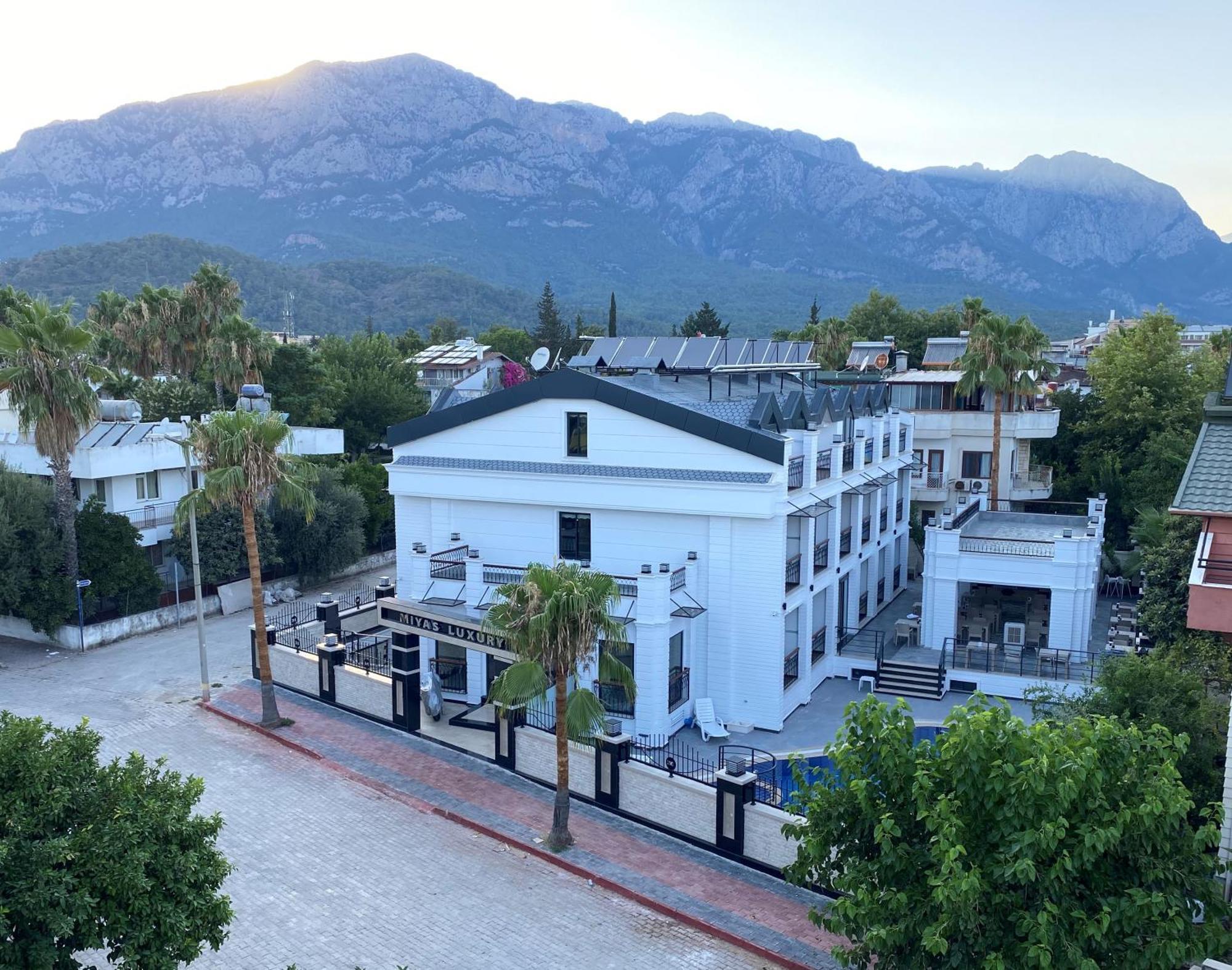 Miyas Luxury Kemer